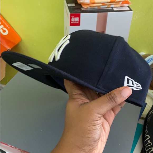 Yankee fitted hat - Picture 2 of 4